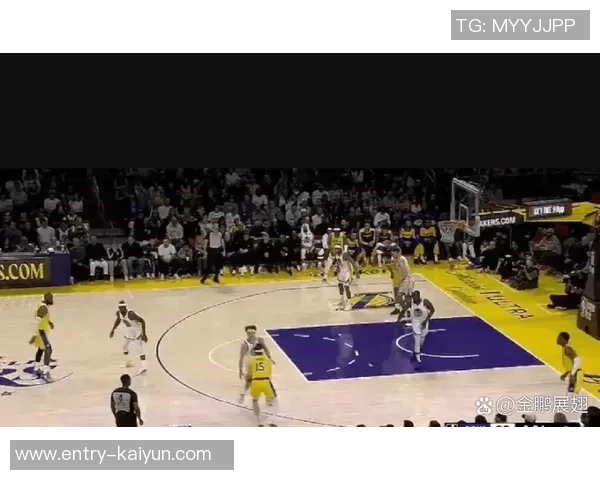 今天勇士与湖人精彩对决回放全程回顾与赛后分析