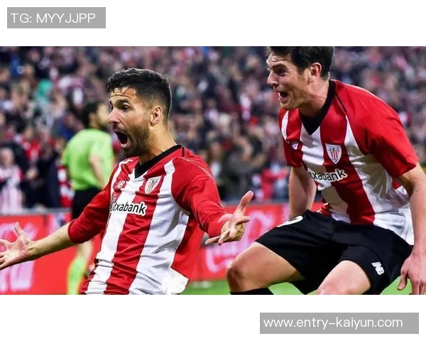 克劳利队与斯蒂文尼奇队激战正酣谁能在这场较量中脱颖而出