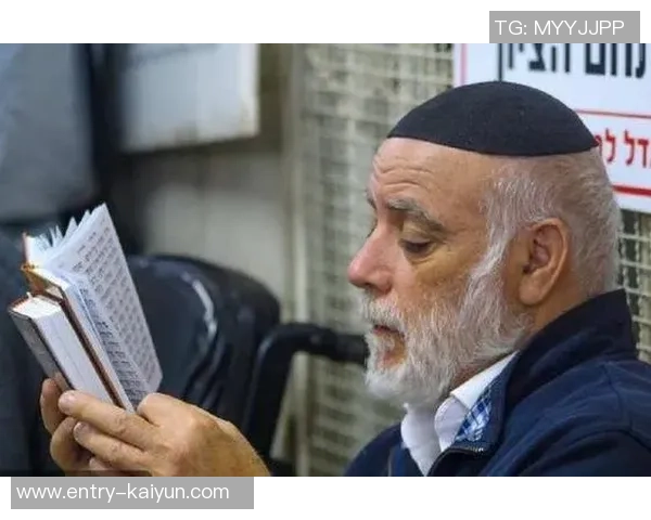 史鸿飞的传奇人生与奋斗历程揭秘，探索他在时代洪流中的坚韧与智慧